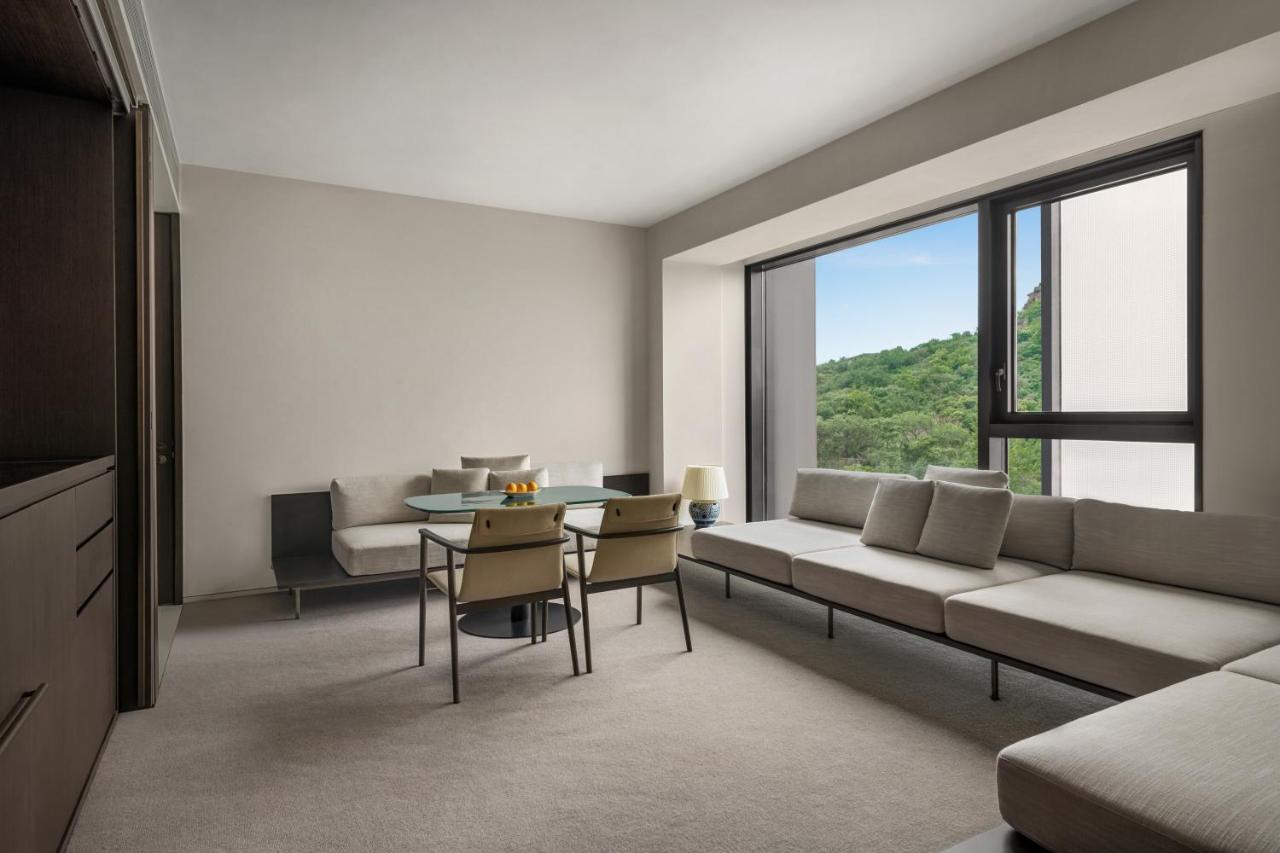 Shangri-la Shougang Park, Hotel 5*